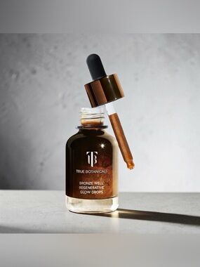True Botanicals’s Bronze Well Regenerative Glow Drops